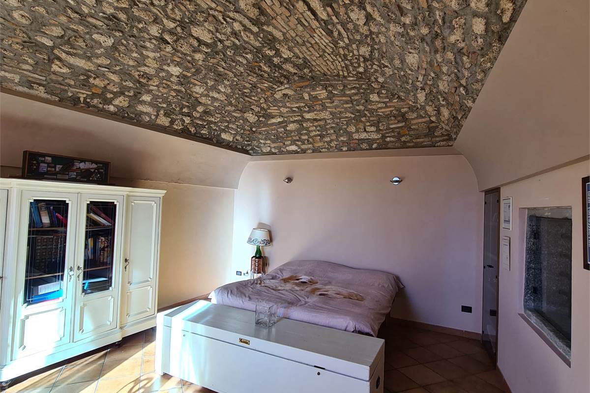 PRESTIGIOSO APPARTAMENTO AD ASSO