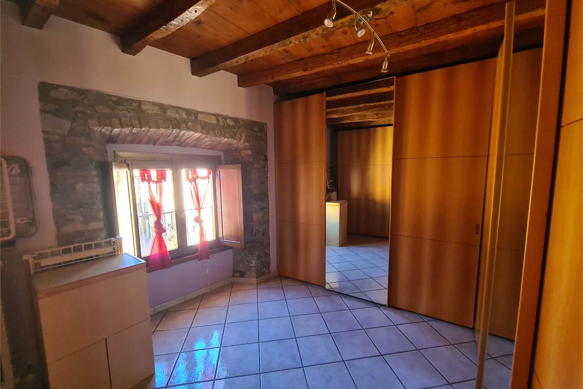 PRESTIGIOSO APPARTAMENTO AD ASSO