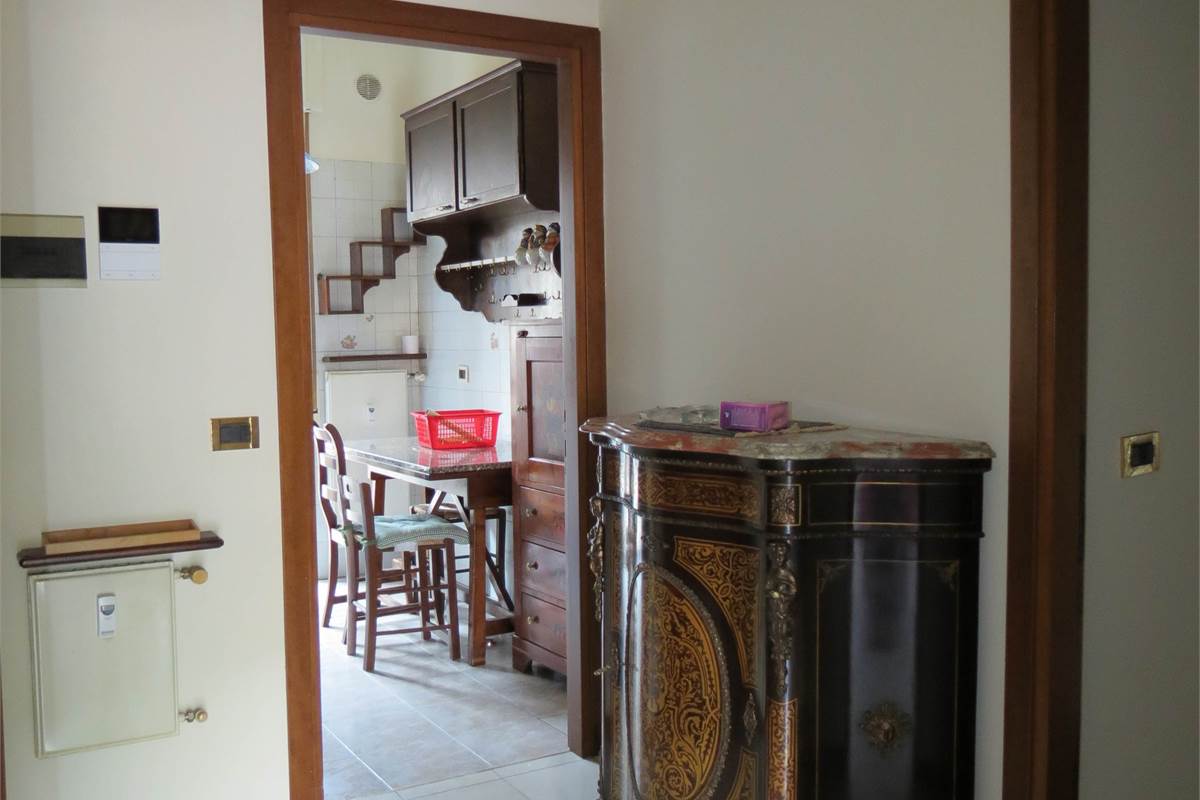 Splendido appartamento panoramico con cantina - Como