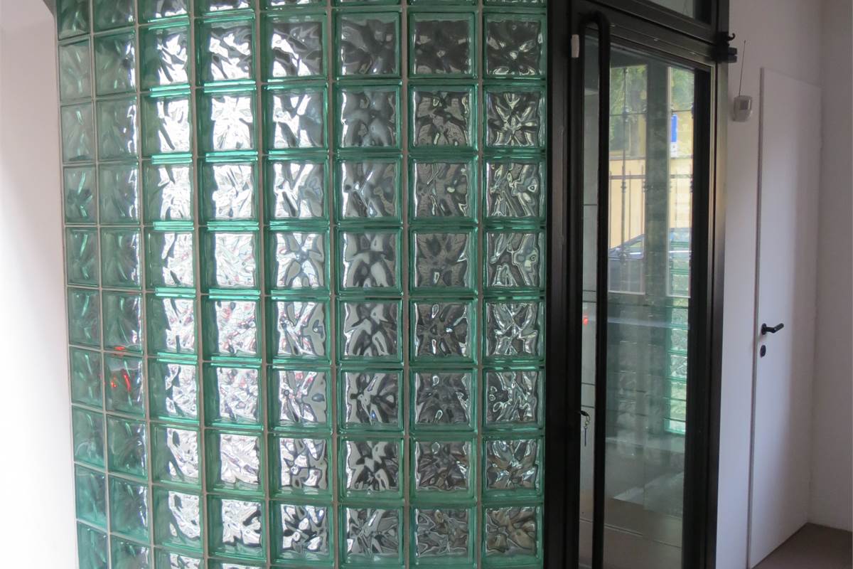 Ottimo negozio/ufficio con ampio open-space