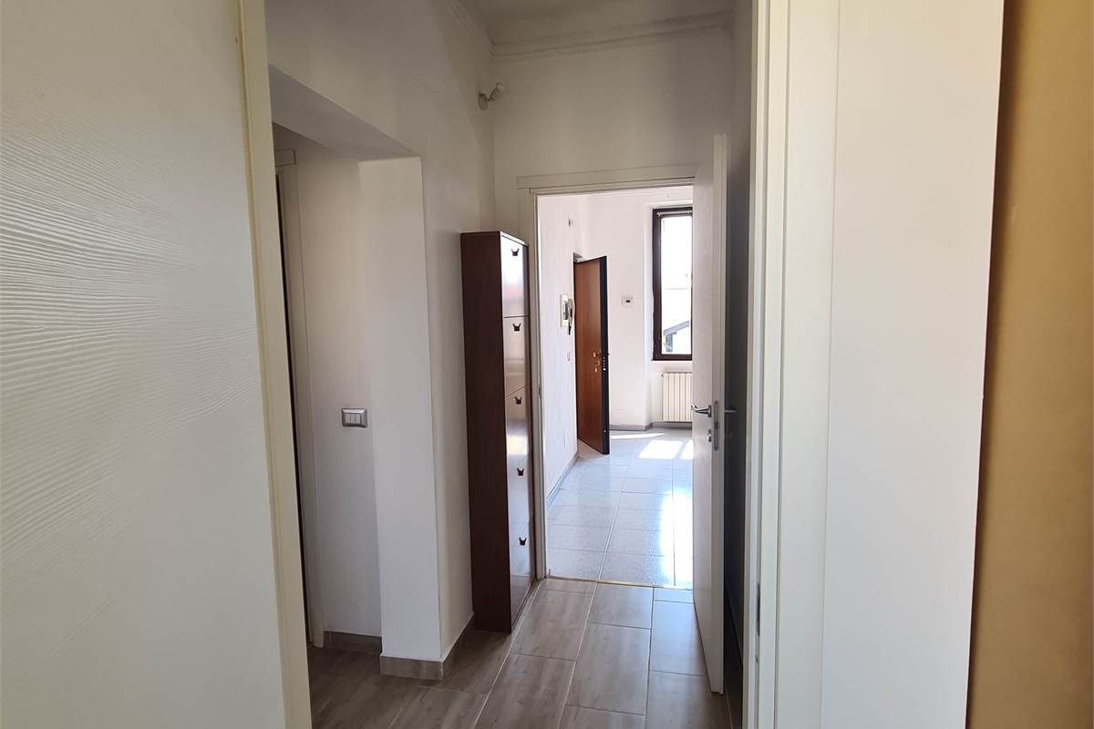 Appartamento In Affitto a 
