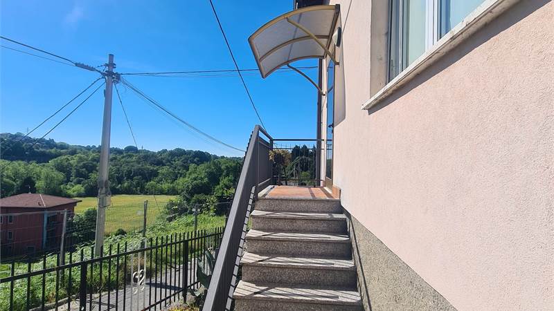 Casa indipendente di 220 mq con vista panoramica