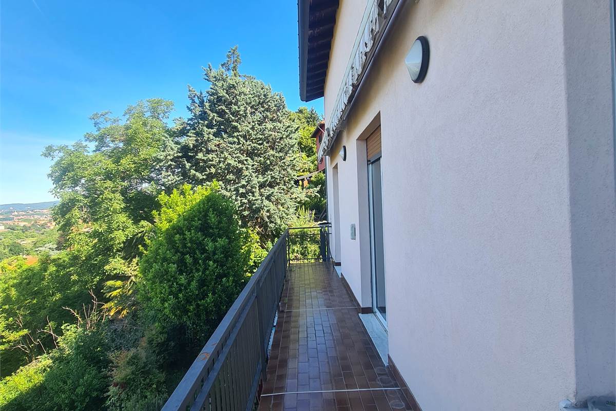 Casa indipendente di 220 mq con vista panoramica