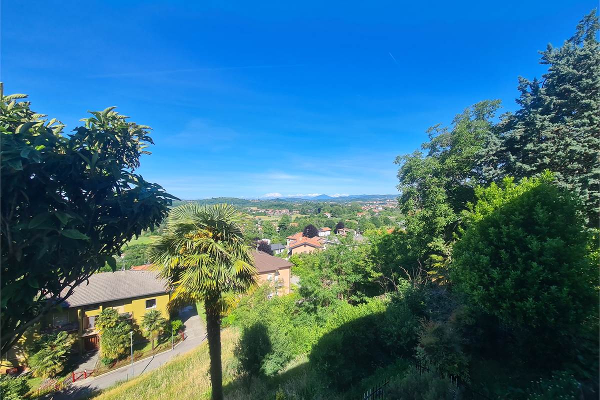 Casa indipendente di 220 mq con vista panoramica