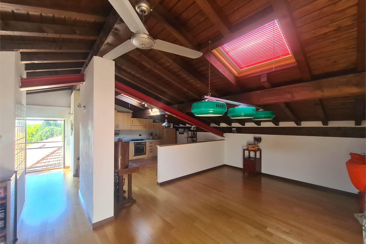 Casa indipendente di 220 mq con vista panoramica