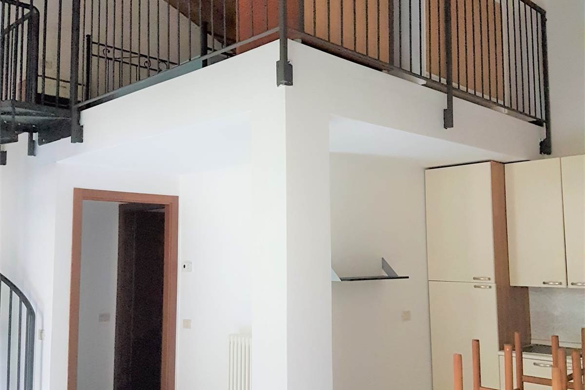 Favoloso monolocale con soppalco - Fino Mornasco 