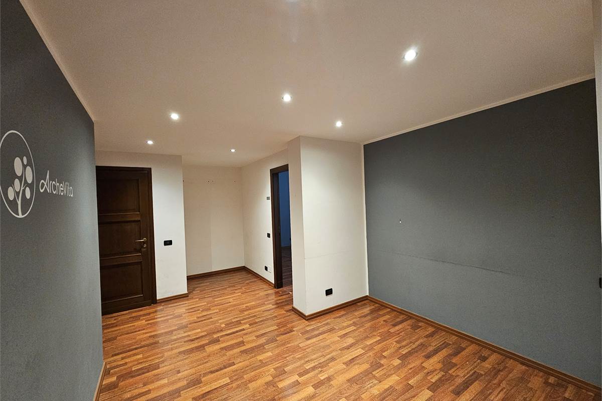 Splendido ufficio con due terrazzi e vista lago - Como