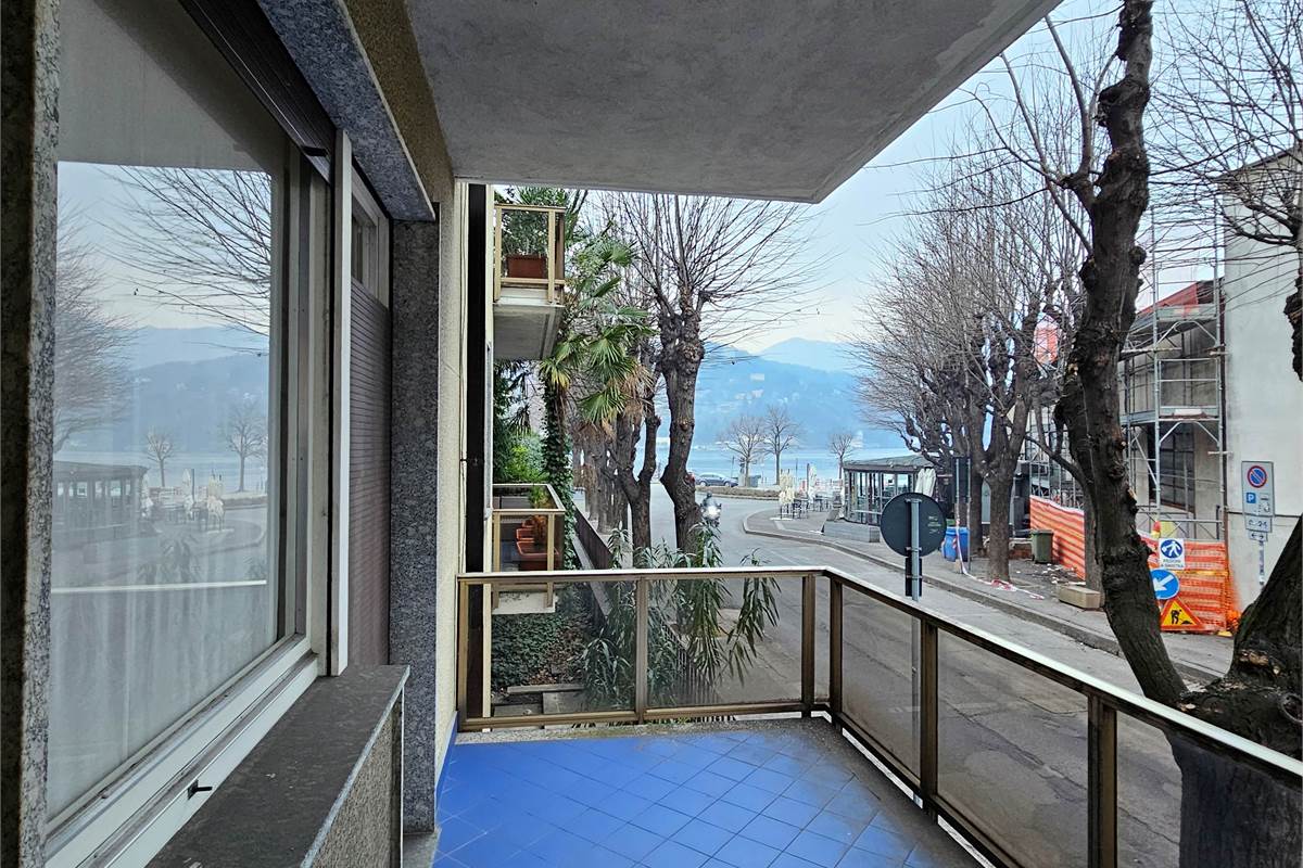 Splendido ufficio con due terrazzi e vista lago - Como