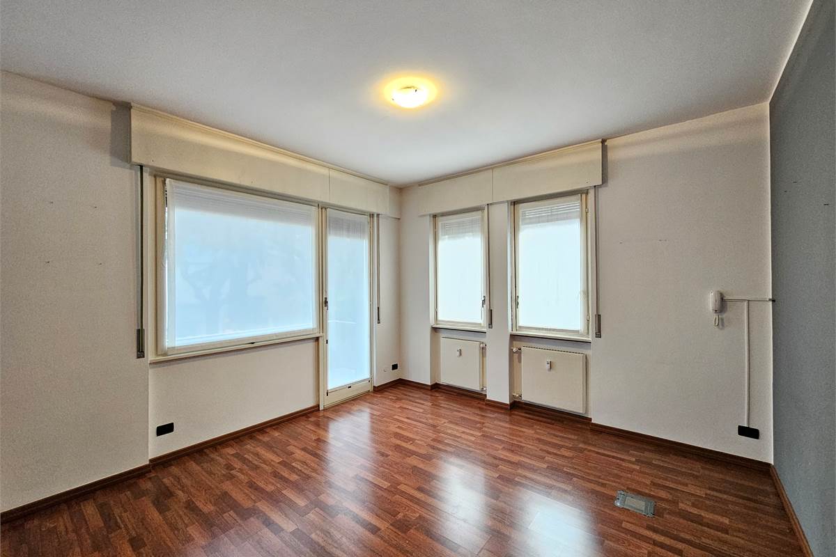 Splendido quadrilocale con terrazzi e vista lago - Como