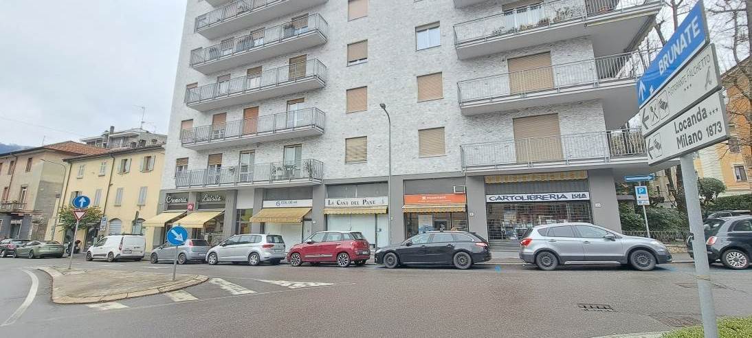 COMO BORGHI vendesi UFFICIO/NEGOZIO