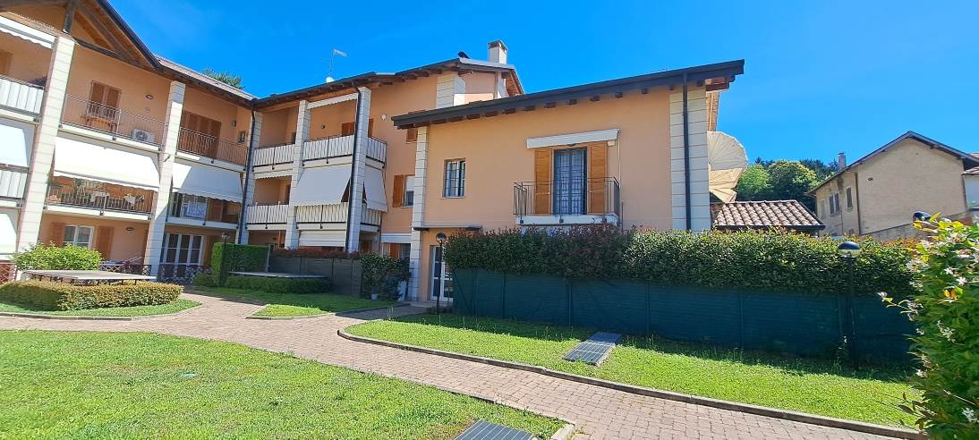 3 locali con giardino