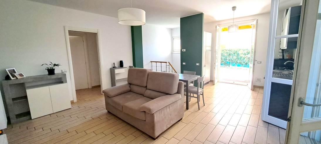 3 locali con giardino