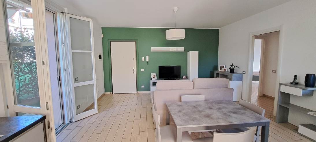 3 locali con giardino