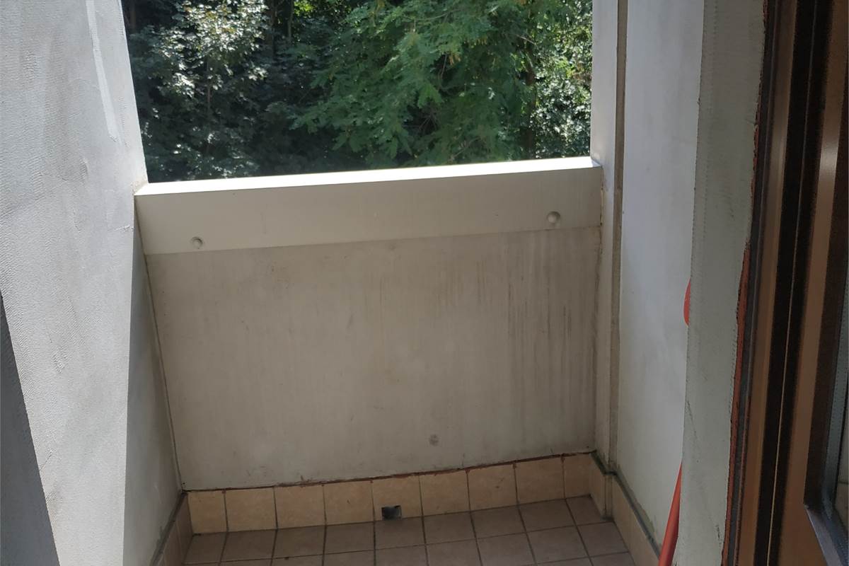 MONOLOCALE CON BOX
