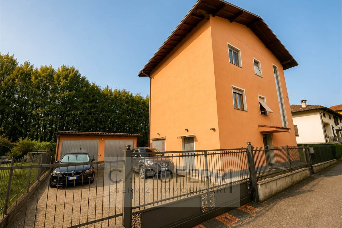 PERFETTO TRILOCALE IN BIFAMILIARE CON GIARDINO PRIVATO