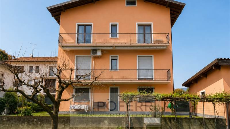 PERFETTO TRILOCALE IN BIFAMILIARE CON GIARDINO PRIVATO