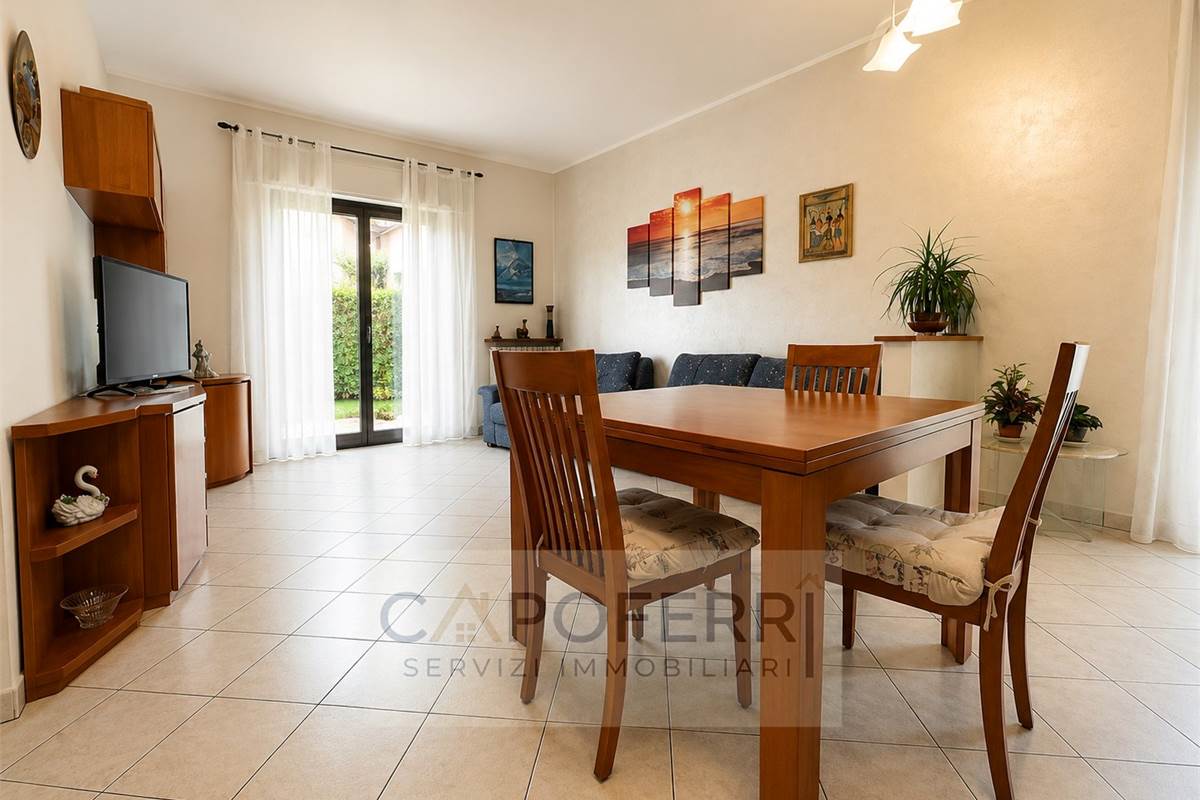 PERFETTO TRILOCALE IN BIFAMILIARE CON GIARDINO PRIVATO