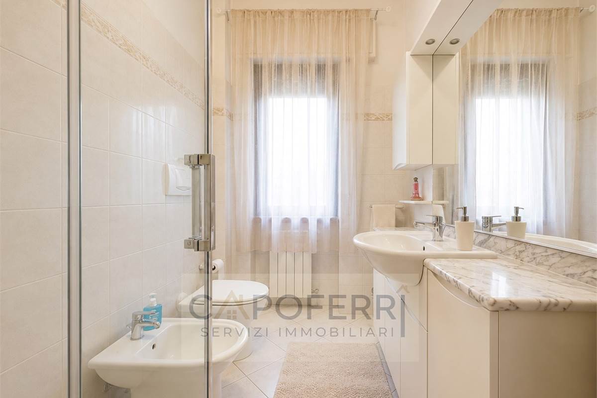 PERFETTO TRILOCALE IN BIFAMILIARE CON GIARDINO PRIVATO