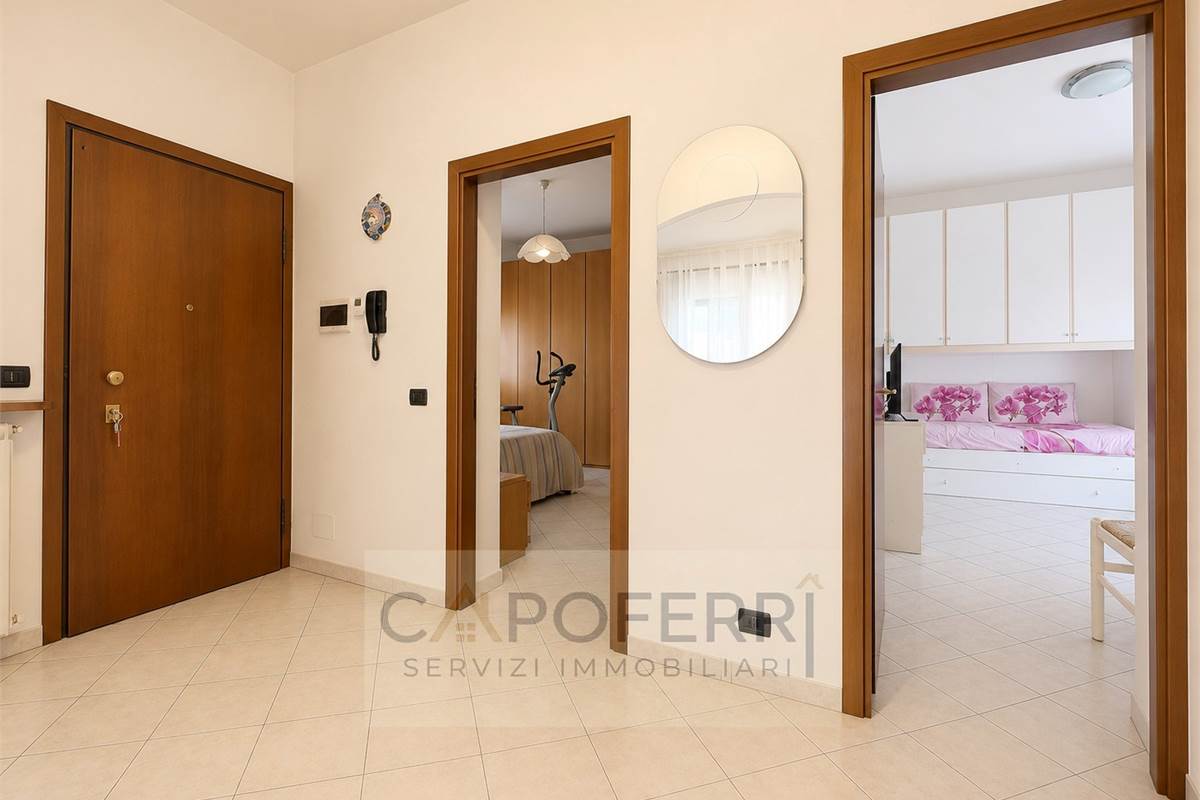 PERFETTO TRILOCALE IN BIFAMILIARE CON GIARDINO PRIVATO