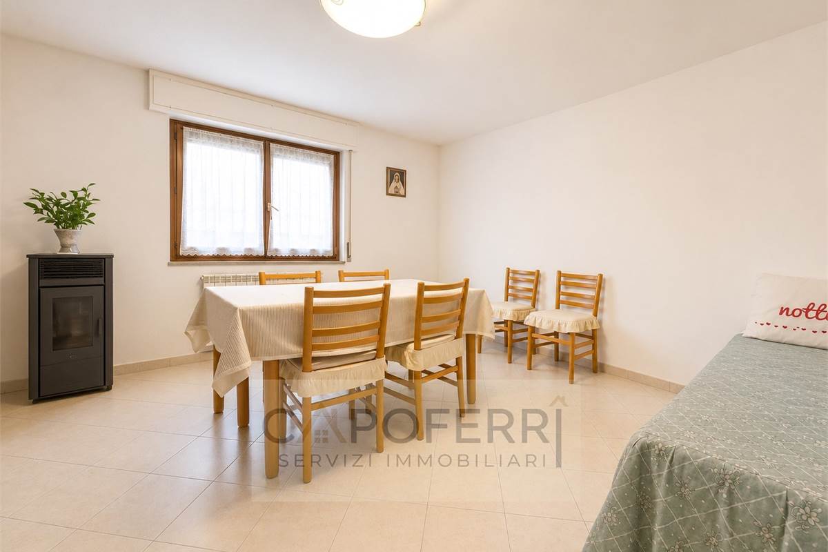 PERFETTO TRILOCALE IN BIFAMILIARE CON GIARDINO PRIVATO