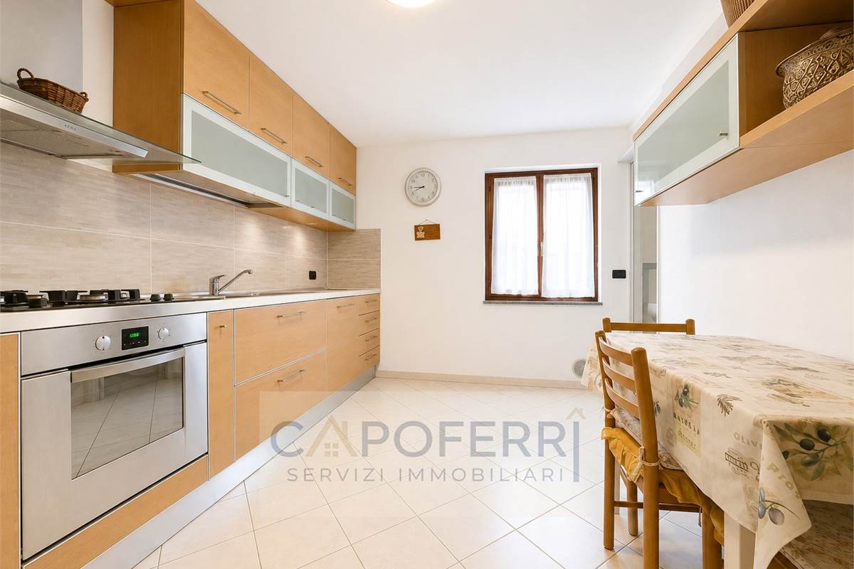 PERFETTO TRILOCALE IN BIFAMILIARE CON GIARDINO PRIVATO