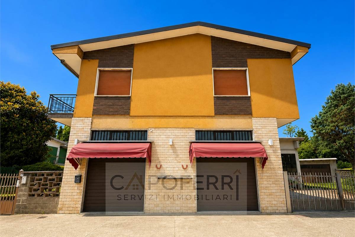 APPARTAMENTO TRILOCALE IN CASA SINGOLA