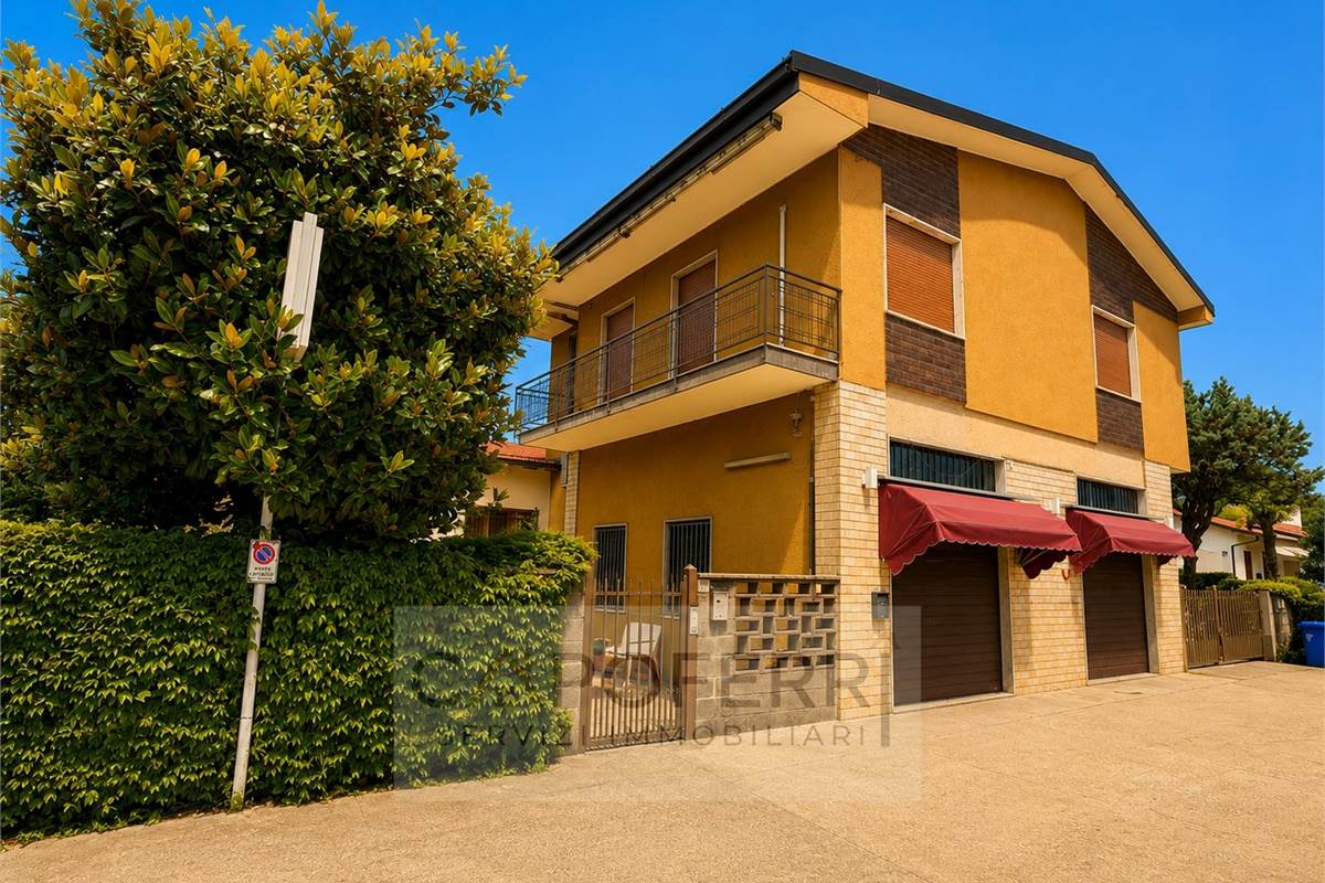 APPARTAMENTO TRILOCALE IN CASA SINGOLA