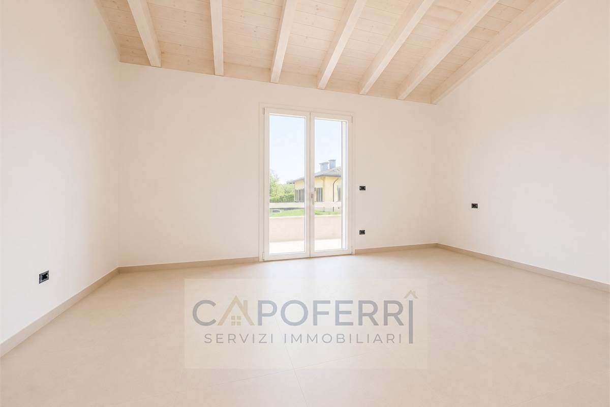 VILLA BIFAMILIARE DI PREGIO IN FASE DI ULTIMAZIONE