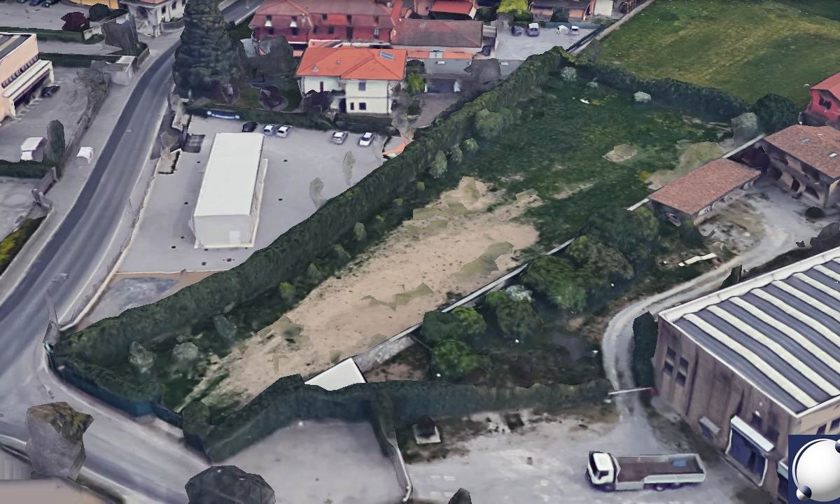 Rif. 10012 - Erba/Terreno edificabile