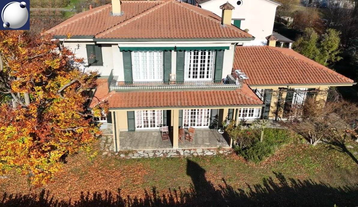 Esterno