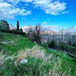 Rif. 10005 - Erba/Terreno edificabile