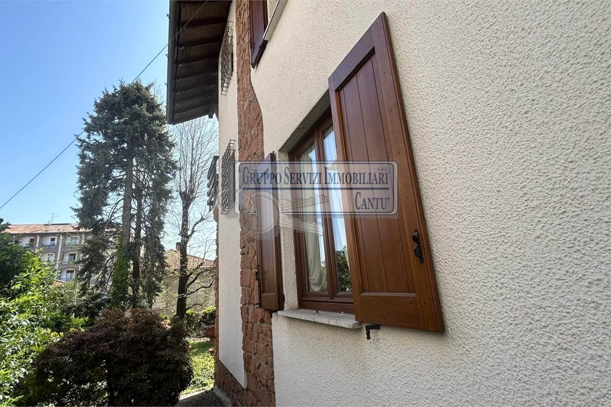 SPLENDIDA DIMORA IN COLLINA