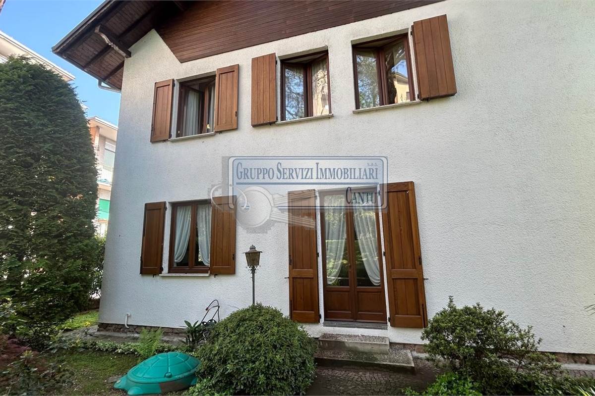 SPLENDIDA DIMORA IN COLLINA