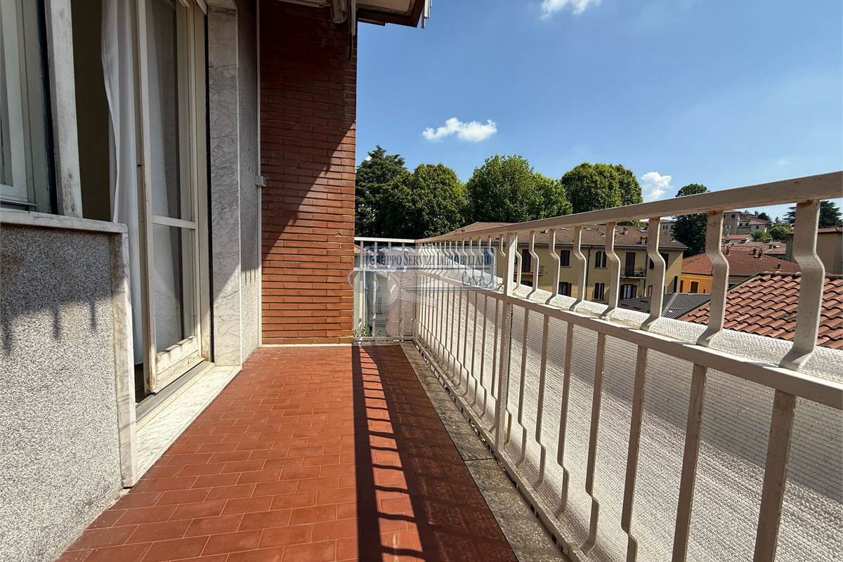 3 locali In Vendita a Cantù