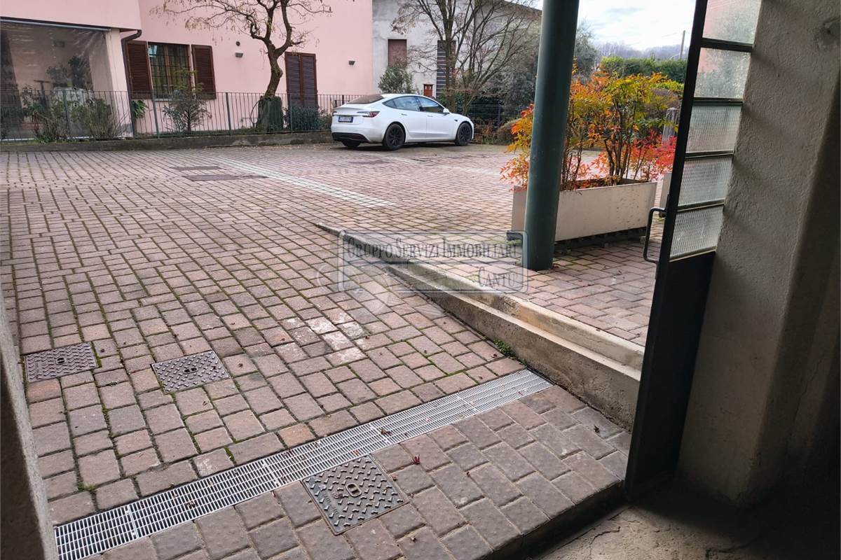 LIBERO MAGAZZINO