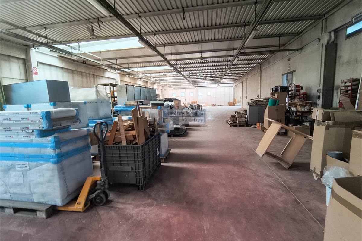 capannone industriale produttivo