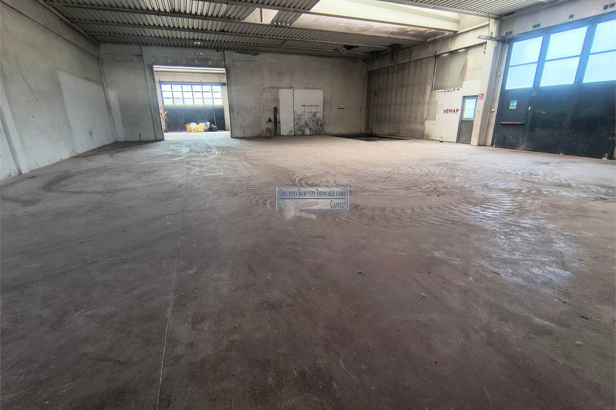 capannone industriale produttivo