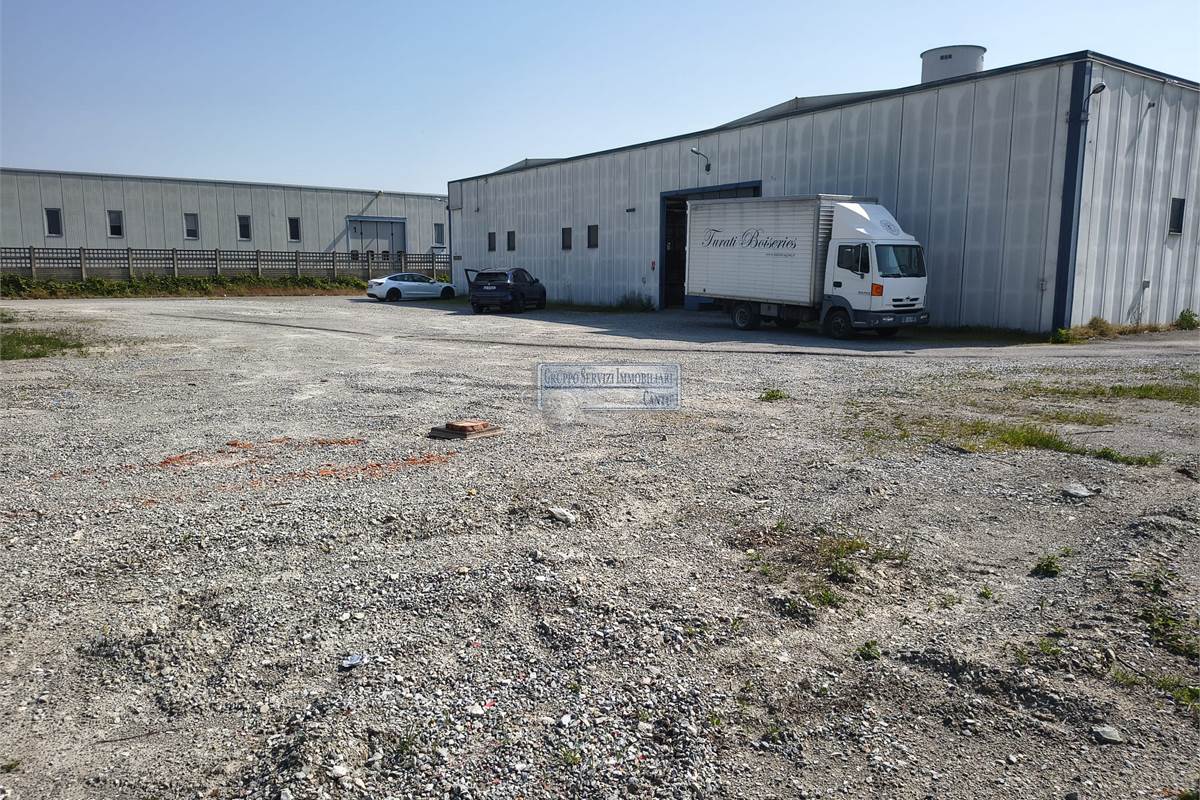 capannone industriale produttivo