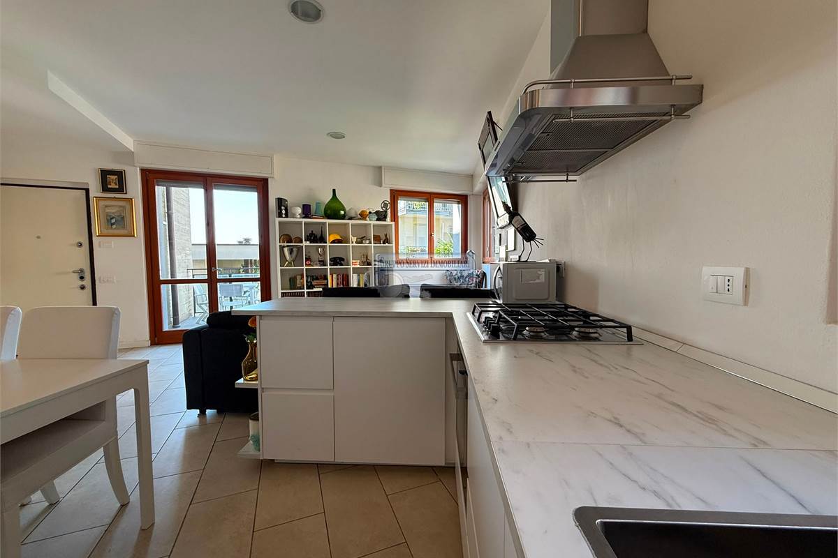 Esclusiva residenza in duplex con terrazzo panoramico