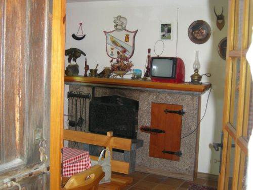 Baita arredata in vendita sul Monte Bisbino 