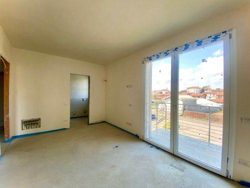 Villa nuova con giardino ad Appiano Gentile 