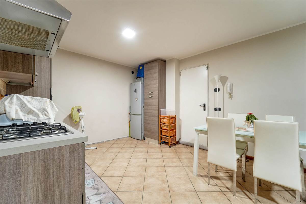 Trilocale al PT con giardino taverna e box