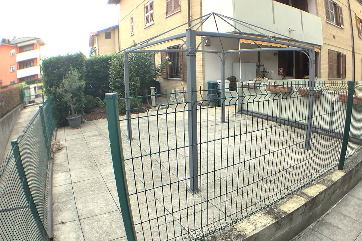 2 locali In Affitto a Rovellasca