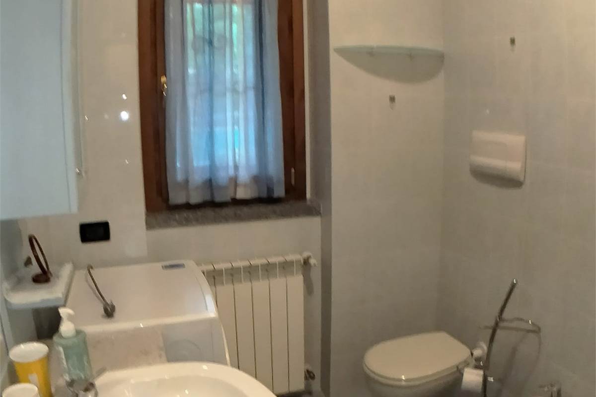 2 locali In Affitto a Rovellasca