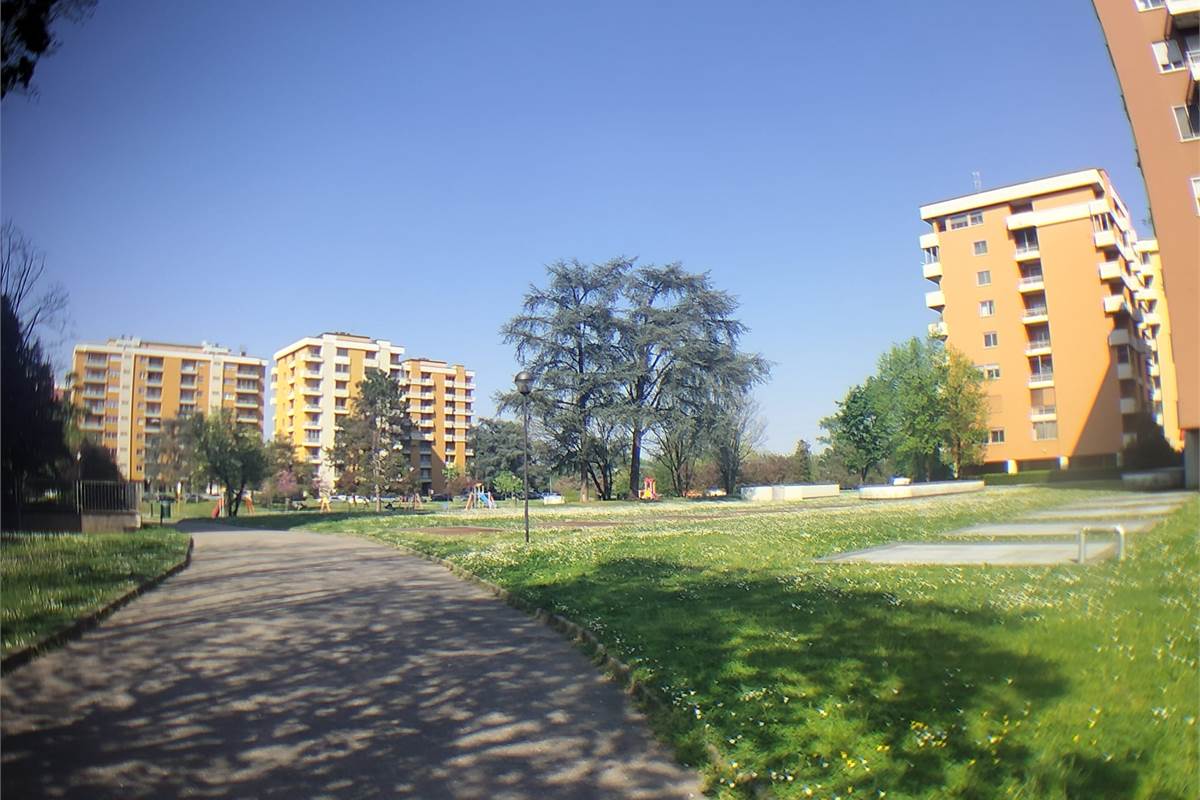 2 locali In Vendita a Opera