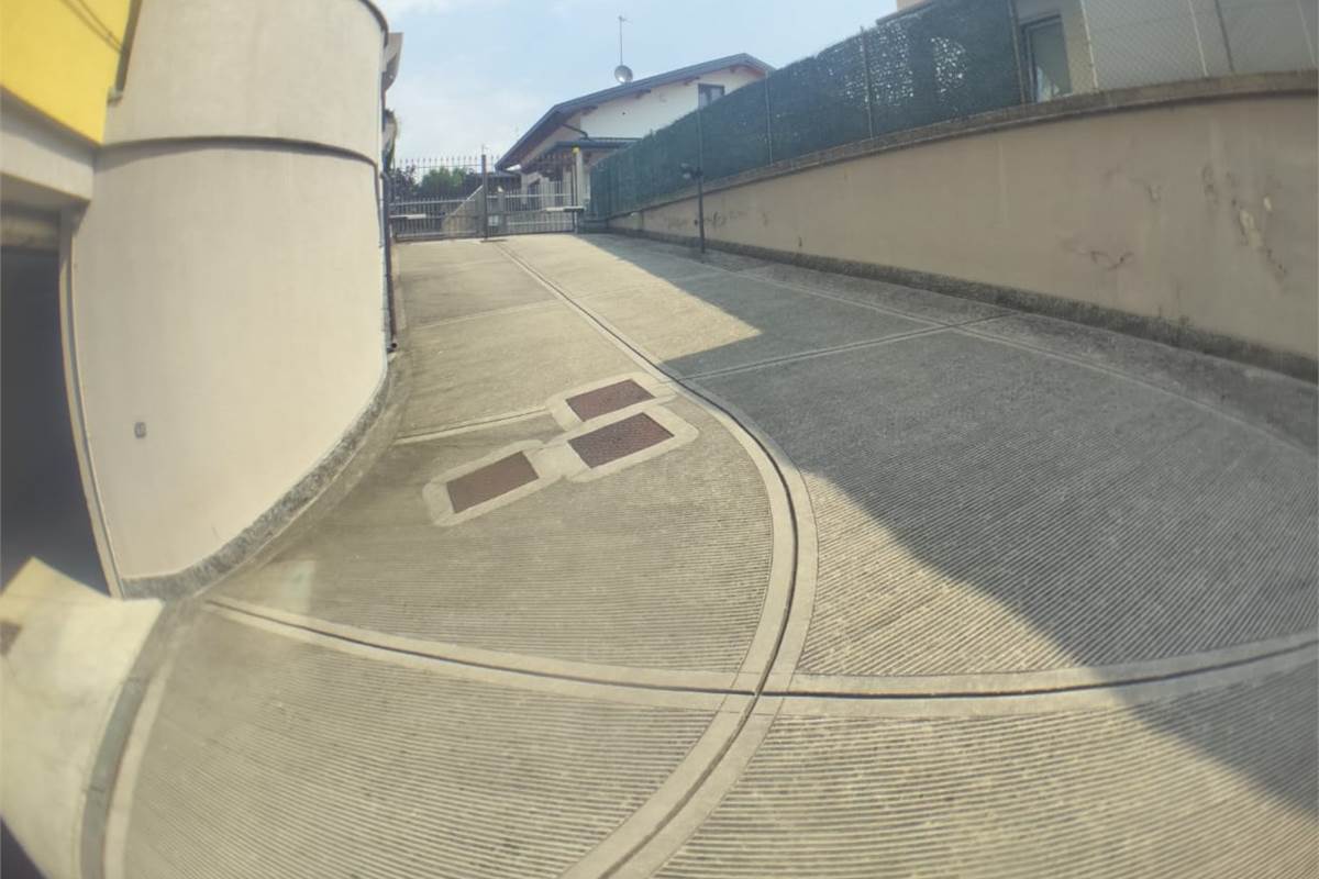 3 locali In Vendita a Rovellasca