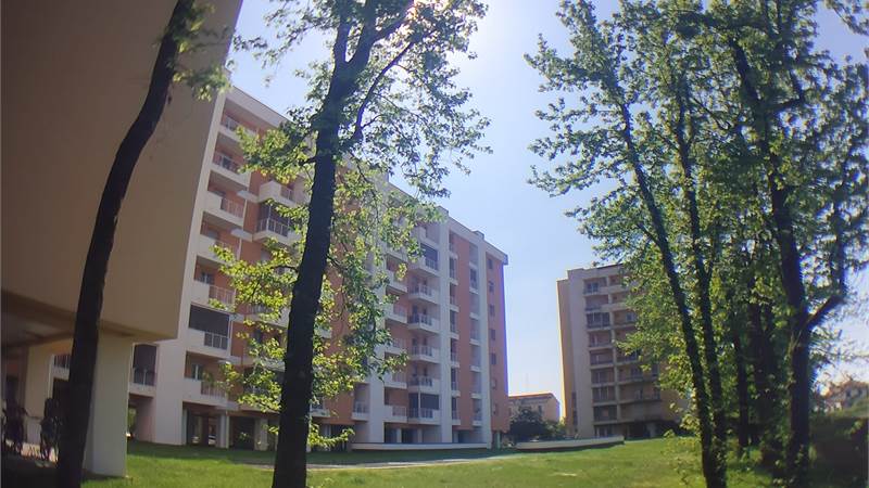 2 locali In Vendita a Opera