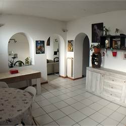 2 locali In Vendita a Rovellasca