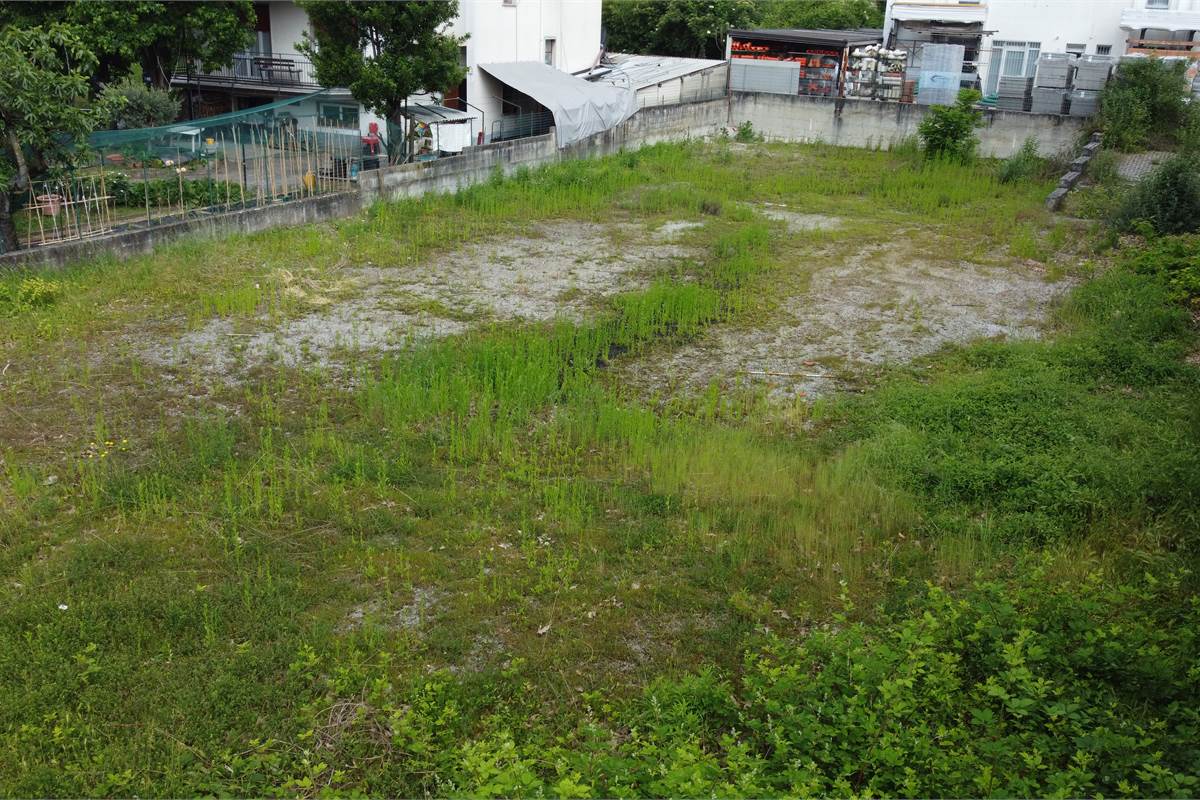 Terreno edificabile a Cermenate