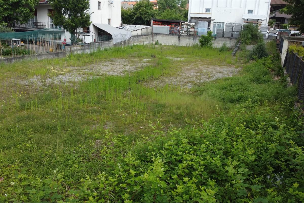 Terreno edificabile a Cermenate